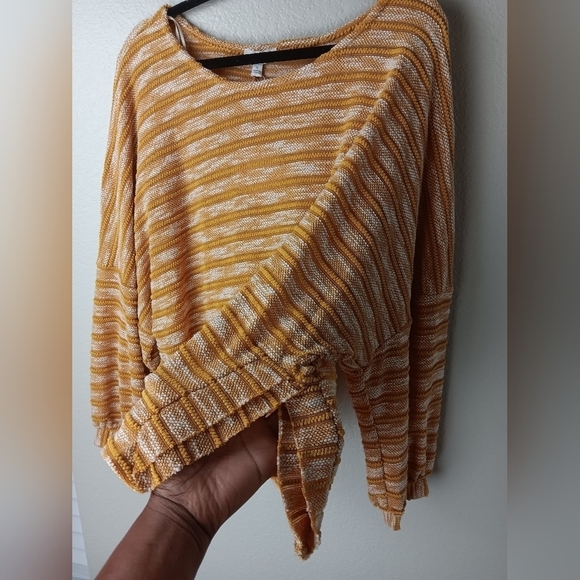 Umgee Mustard Yellow and White Stripped Oversized Crewneck Blouse - Picture 5 of 6